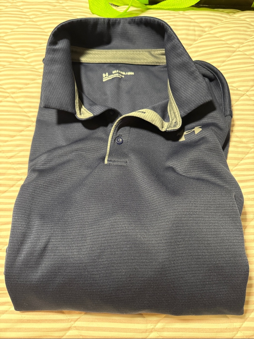 Under Armour Men’s Blue 
2XLT Polo